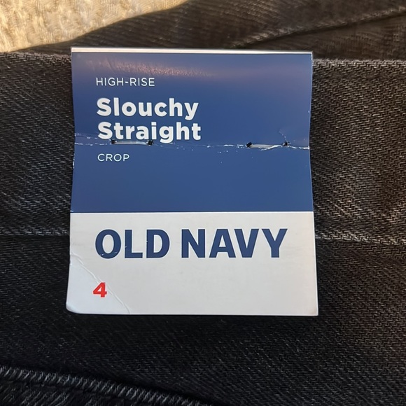 Old Navy High-Rise Jeans - Picture 5 of 6